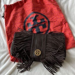 Tory Burch Sawla Gold Logo Western Boho Textured Fold Over Fringe Clutch